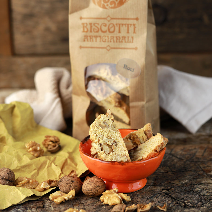 Biscotti tradizionali alle noci